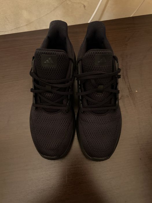 Sneakers adidas negrii