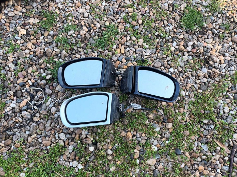 ляво или дясно огледало за мерцедес Ц класа В203 MERCEDES C class W203