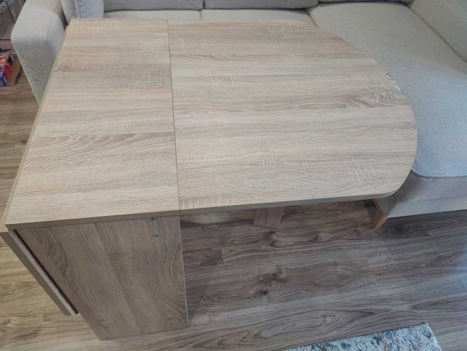 Сгъваема трапезна маса