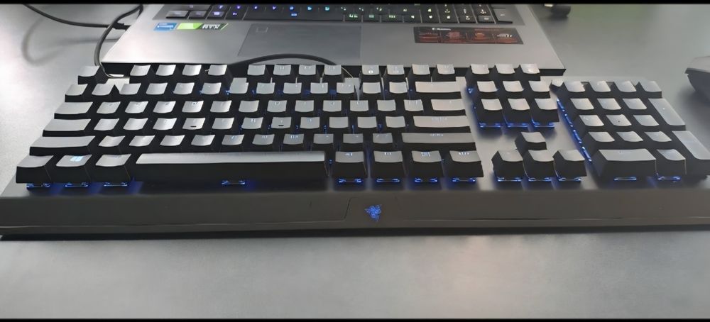 Razer blackwidow v3 100%. БАРТЕР