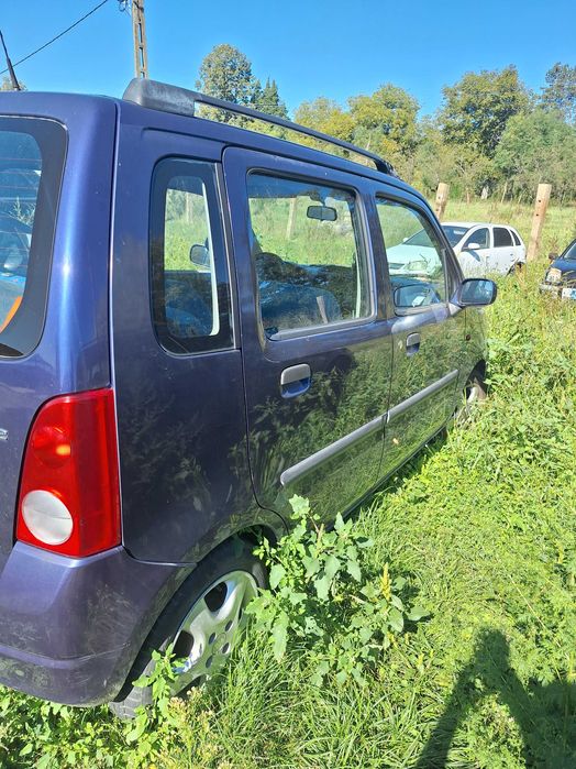 Vand Opel Agila 2001