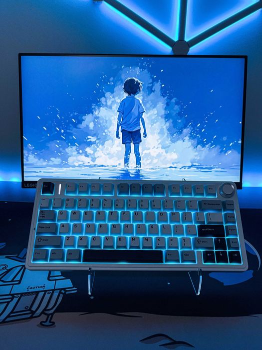 Tastatură custom AULAF75 Glacier Blue – switchuri/stabz lubrifiate