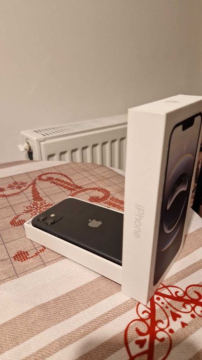 iPhone 11 – second hand – stare foarte bună