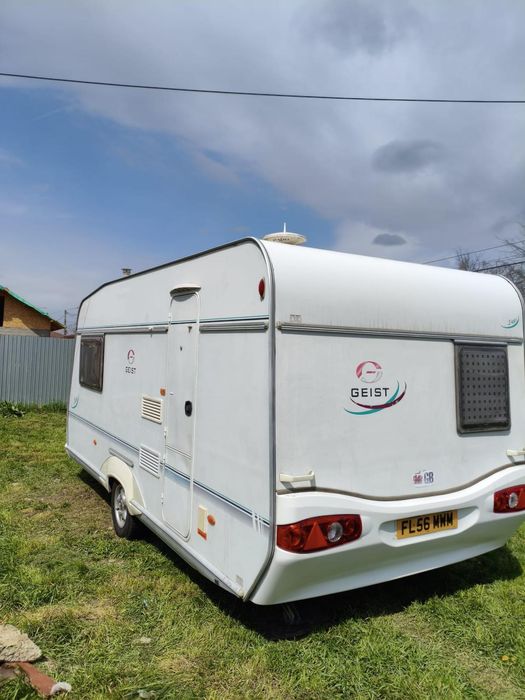 2004 Geist caravan 3 paturii 3850€. Si chochman Amara 2012  ...