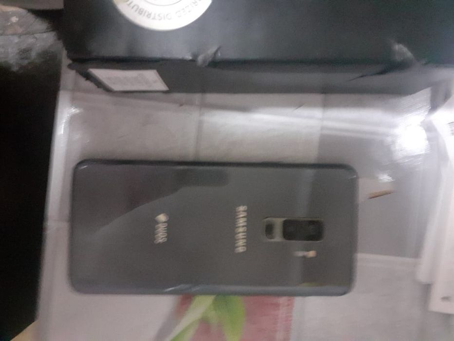 Samsung s9+ надо поменять экран