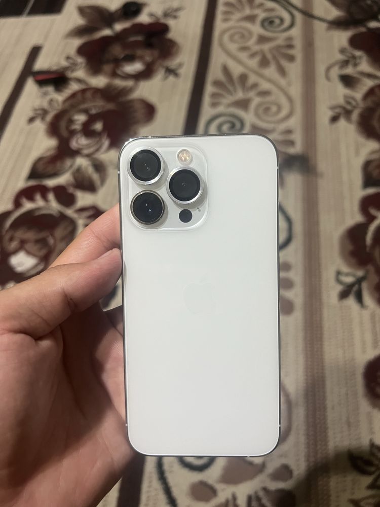 Iphone 13 pro ideal holatda