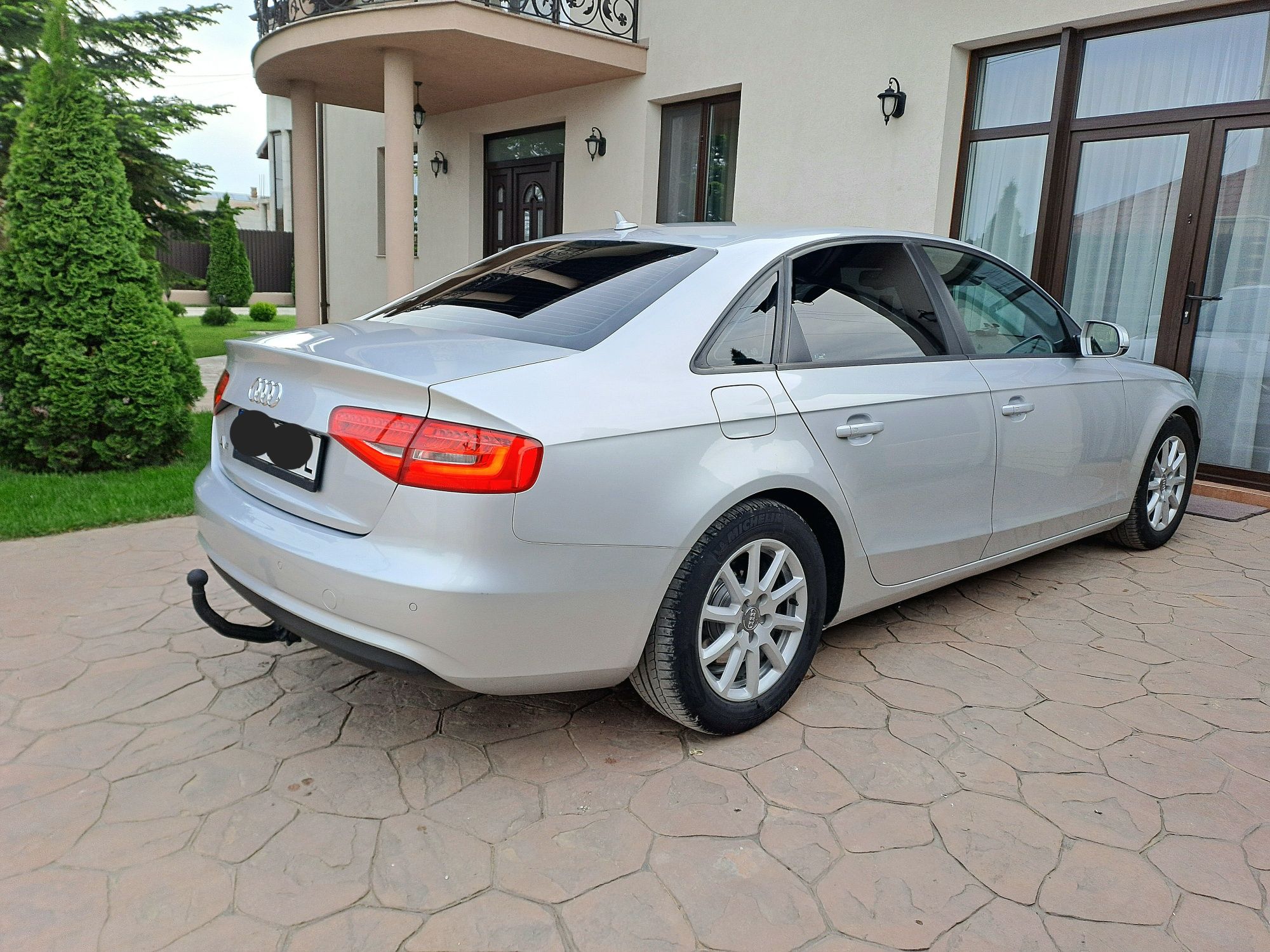 Audi A4 2.0 TDI .