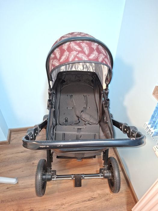 Детска количка 3 in 1 Lorelli Alexa Luxe Black, Включено кошче за кола