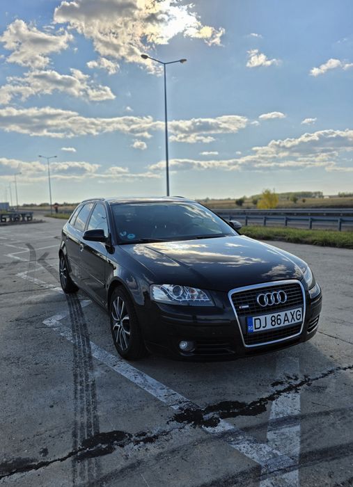 AUDI A3 8P / 2.0 TDI / S-LINE Negociabil