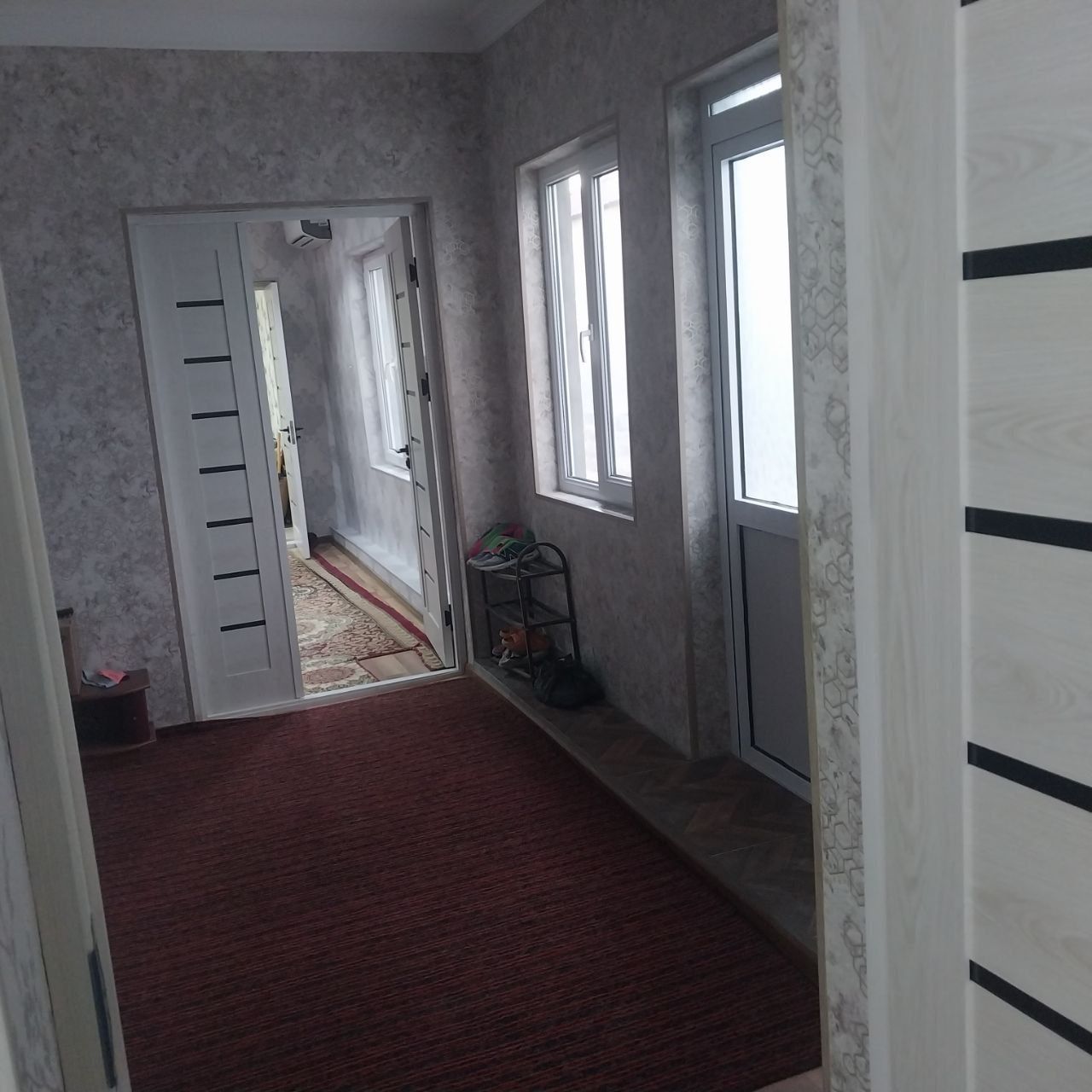 Nazarbek pushkinda 2.5 sotok 4xona