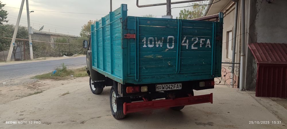 Uaz bartavoy sotiladi