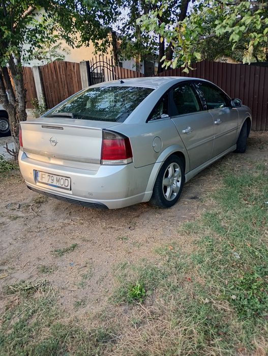 Vând schimb opal Vectra c