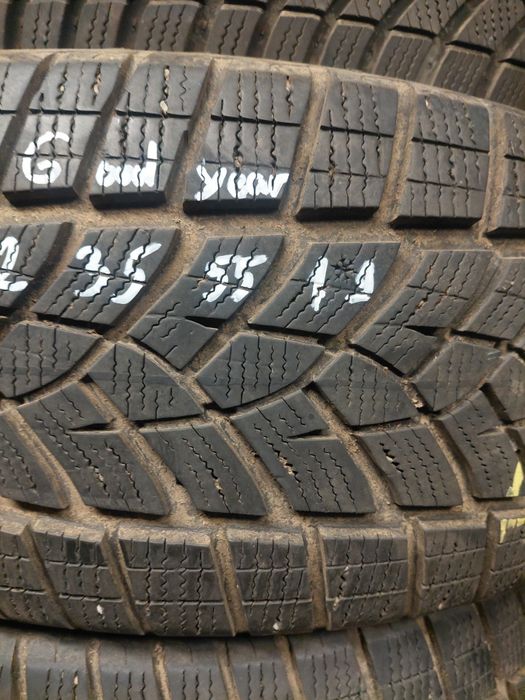 235/55/19" Goodyear 4бр.гуми