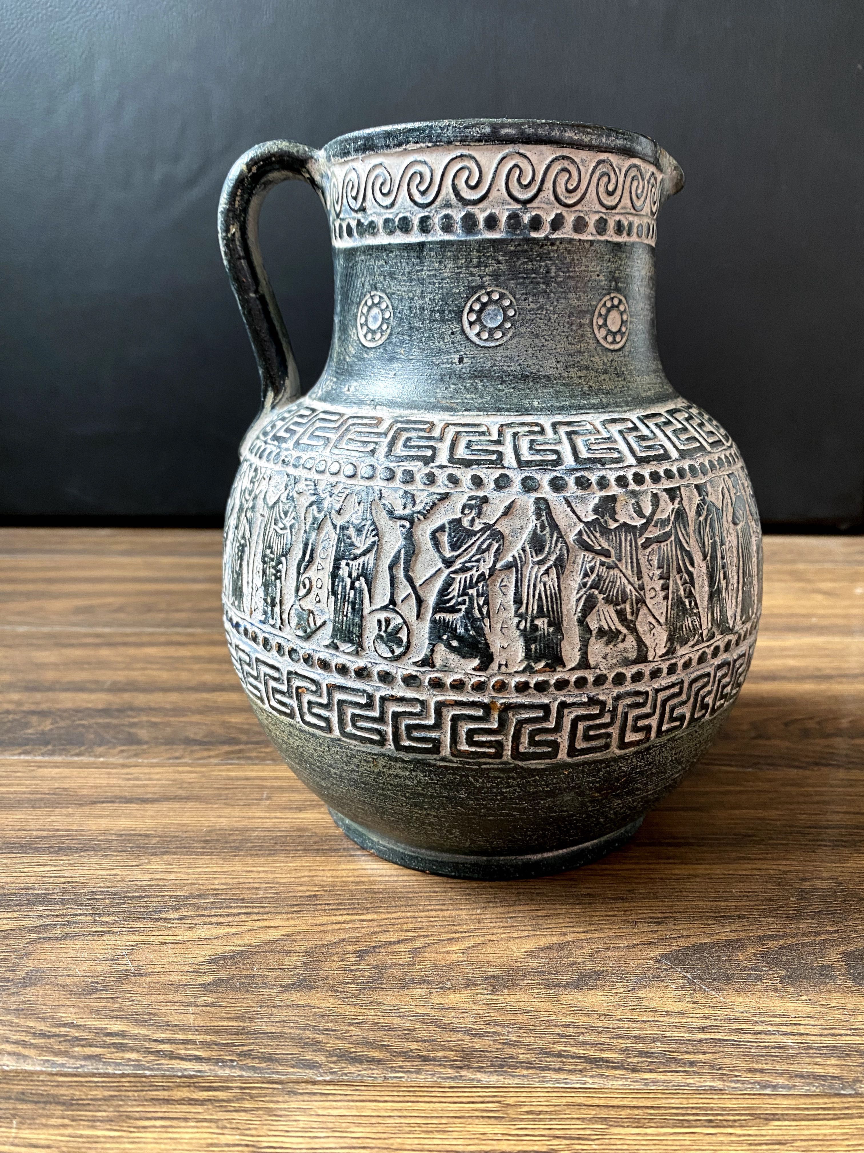 Ръчно изработена гръцка кана, Керамична масивна ваза