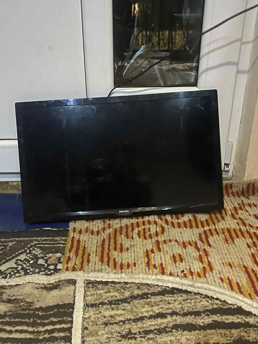 Vând 3 plaseme Philips medion Dyon