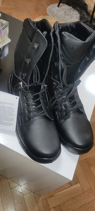 Продавам мъжки кубинки