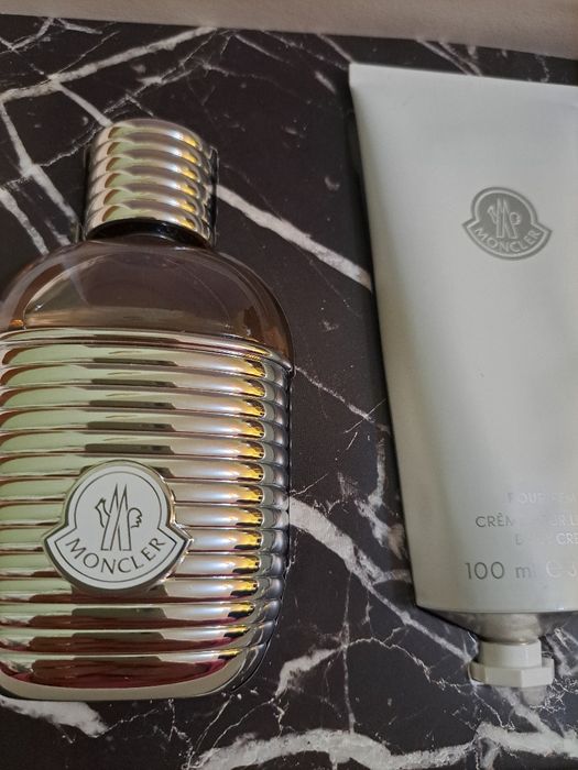 Set Parfum cu  crena MONCLER