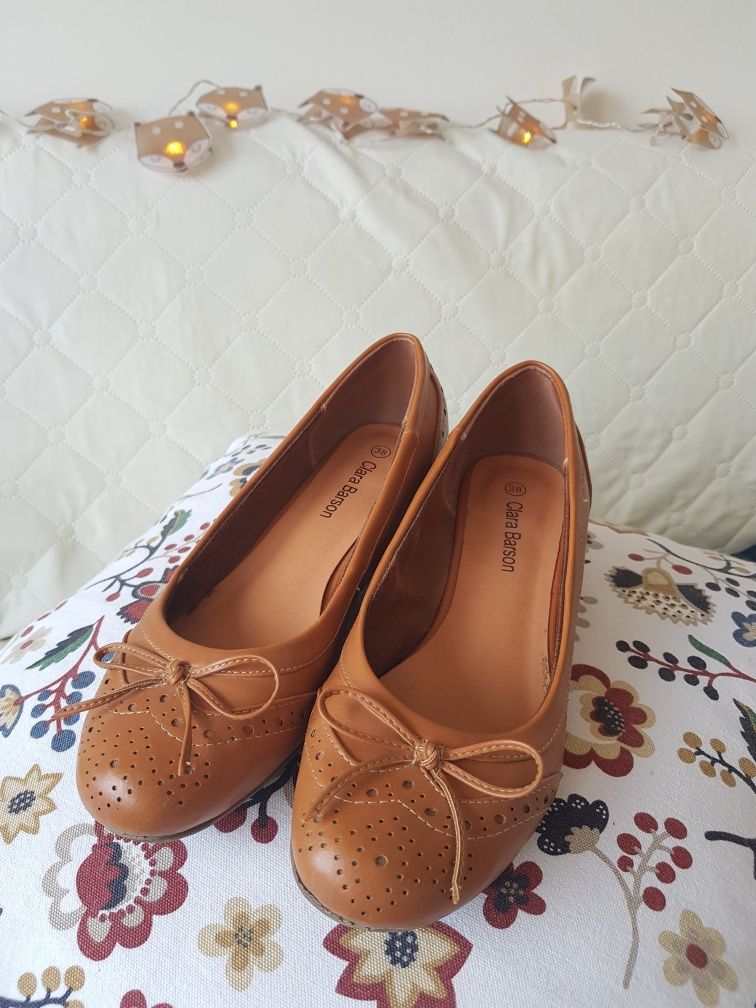 Дамски обувки Clara Barnson 38