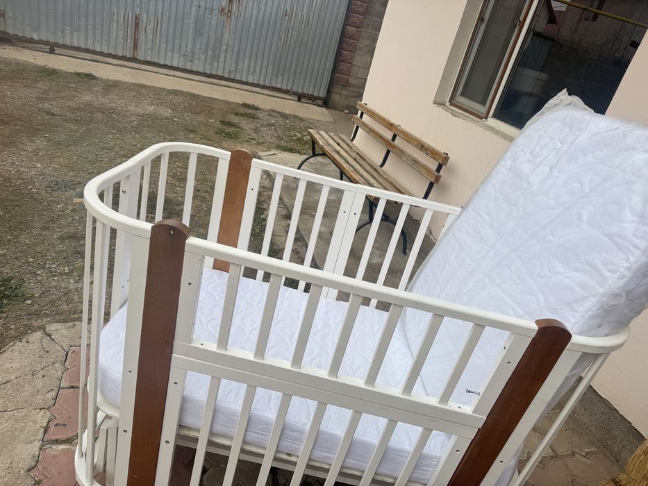 Продаю манеж, кровать трансформер
