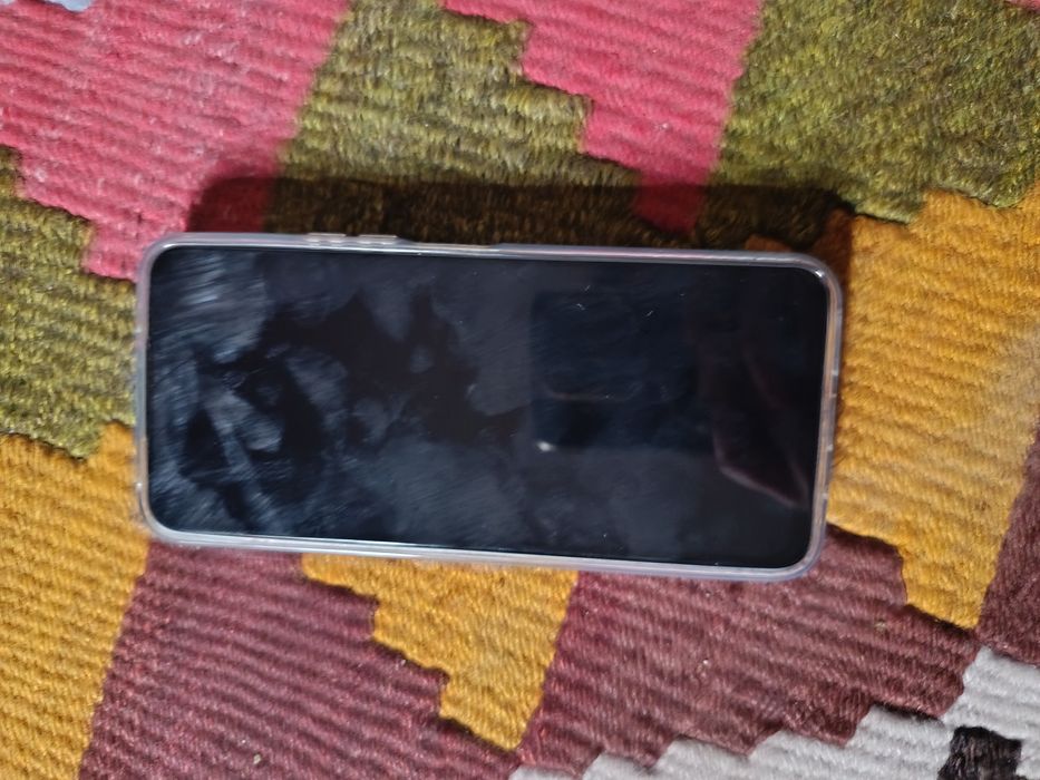 Redmi 13 holati judayam yaxshi