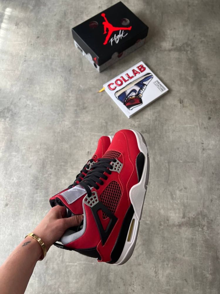 Ликвидация последни. Air Jordan 4 Retro GS TORO