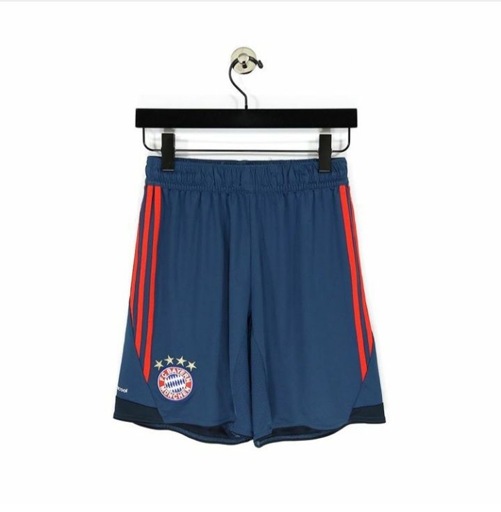 Детски къси спортни шорти на - Bayern Munich - Adidas