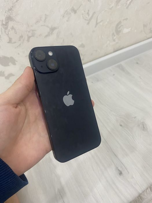 айфон 14 заблакирван