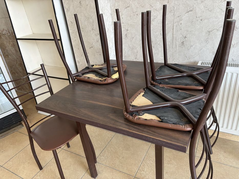 Продается стол стуль