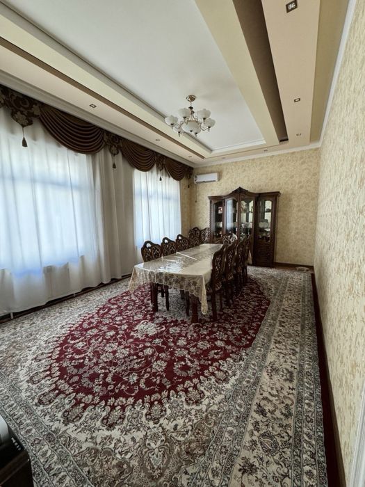 Гузал махаллада 6 сотох, 11 хоналик ховли сотилади