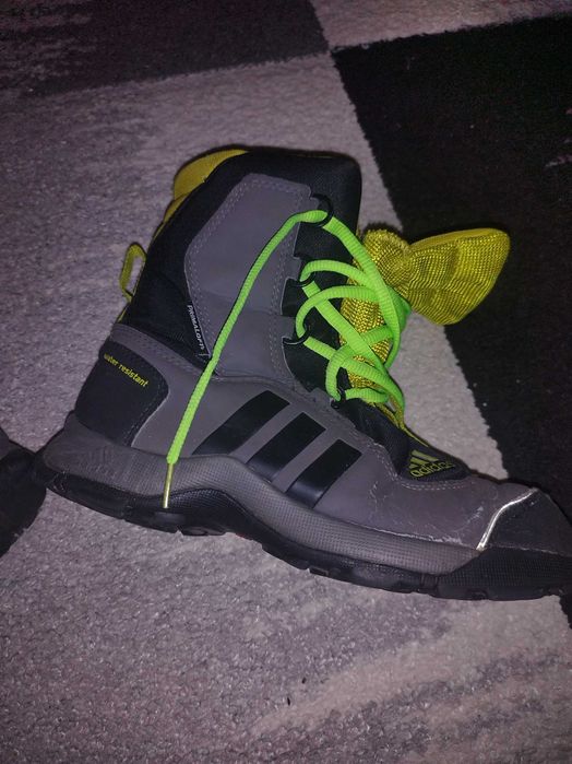 Ghete adidas baietei.nr 34