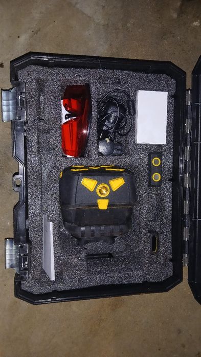 Laser Stanley LR 600