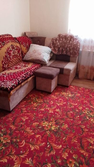 Сдаеться квартира в Янгиере на 58м цена 2 млн в месяц.