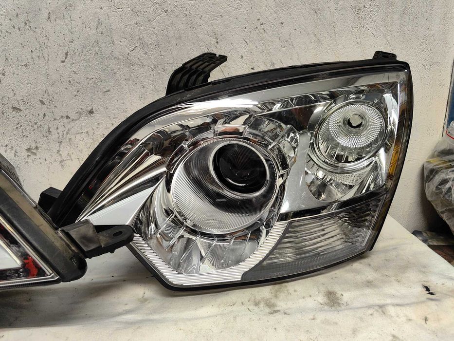 Оригинални фарове Опел Opel Antara Bixenon