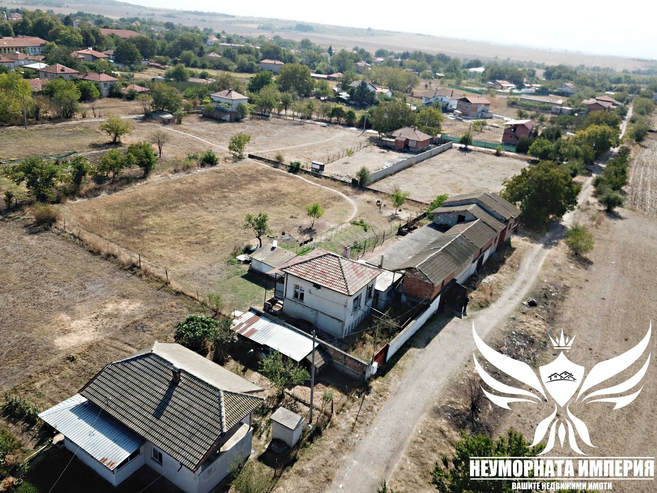 Продава се Къща в с. Избеглии, Област Пловдив - 450 кв.м за 222 €/кв.м - Снимка #6