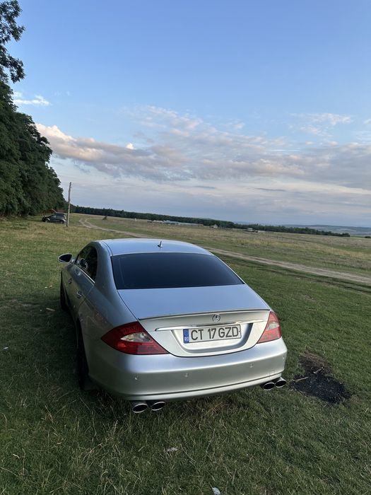 Mercedes CLS 320