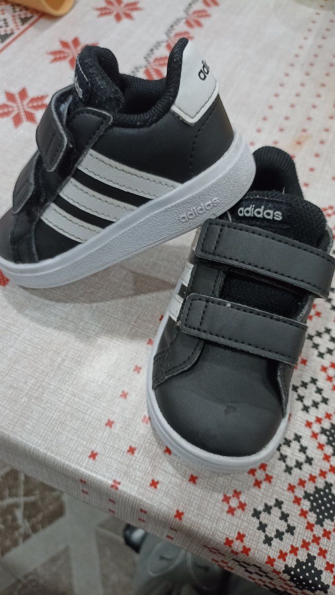 Детски маратонки adidas