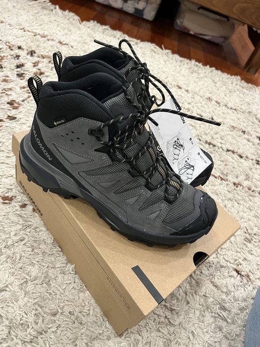 Bocanci de drumetie salomon