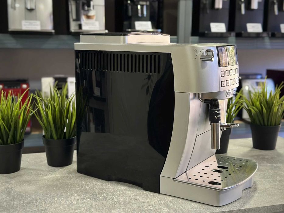 Кафемашина DeLonghi Magnfica S Plus