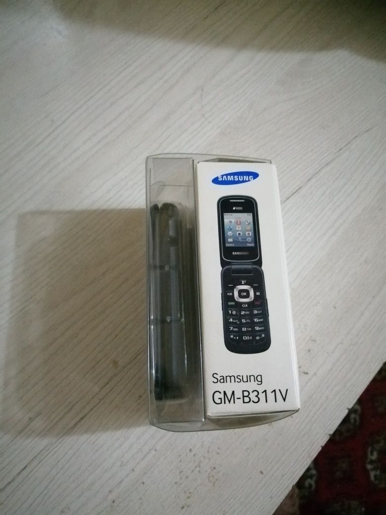 Samsung gusto 3 sotiladi