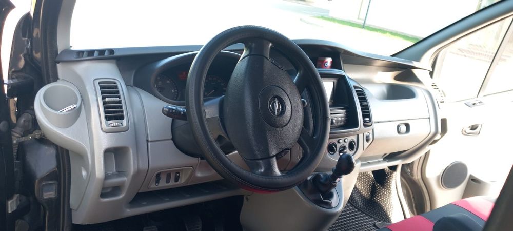 Vand Opel Vivaro 2.0 TDI, 116 CP, Euro 5, cutie manuala