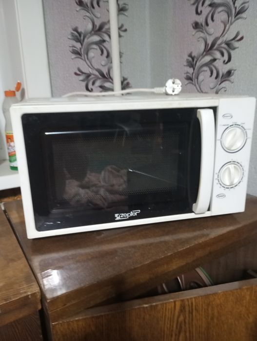 Продам микроволновку б/у