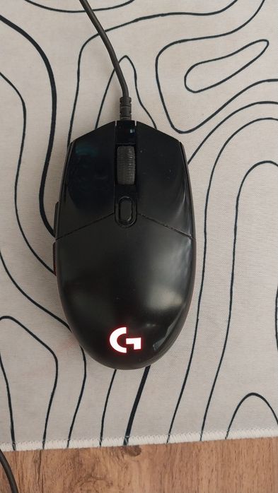 Logitech G102 компьютерная мышь