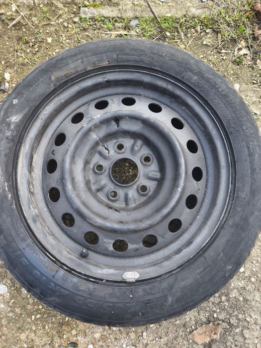 Гуми с джанти Тойота Аурис,2бр. Гуми с джанти Волво