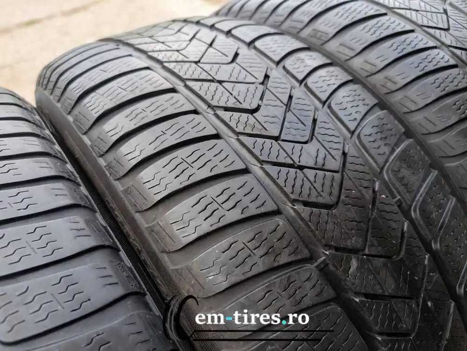 SET 4 Anvelope Iarna 245/50 R19 PIRELLI Sottozero ras