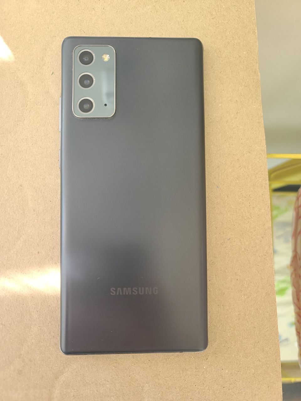 Samsung note 20 5G sotiladi