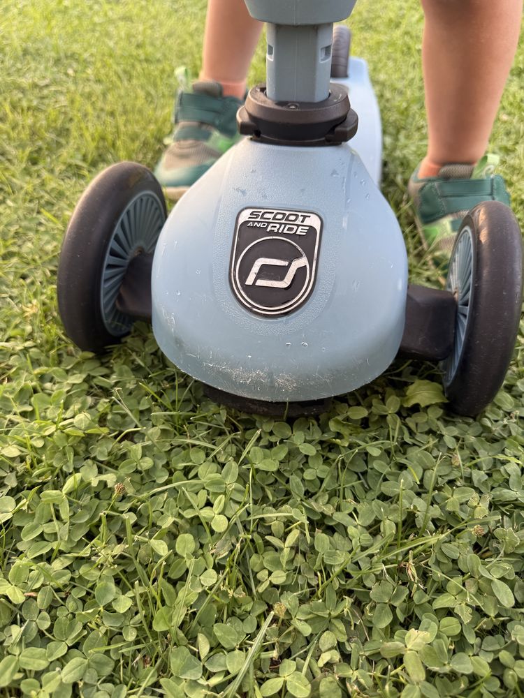 Тротинетка Scoot and Ride