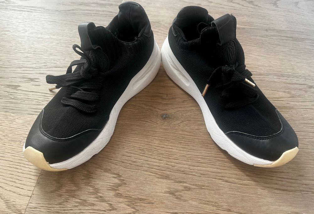 Pantofi sport DKNY dama 36