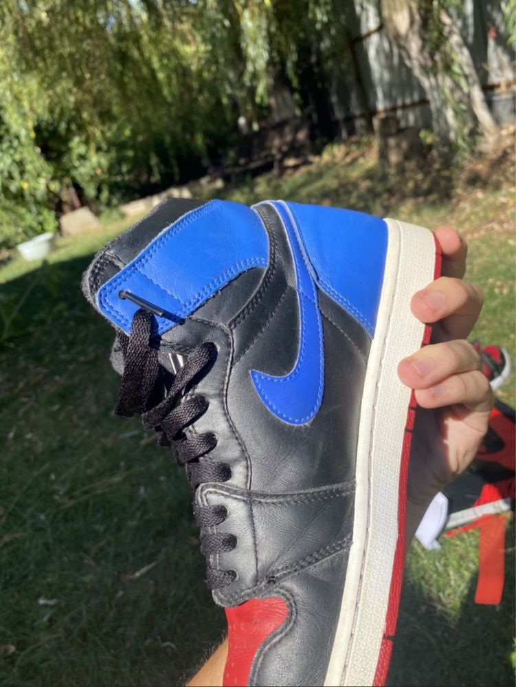 Nike AIr Jordan Retro 1 Top 3