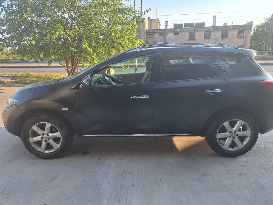 Джип Nissan Murano