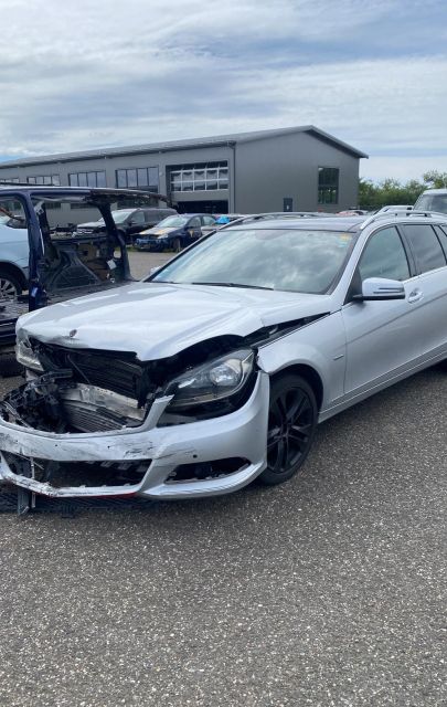 Senzor parcare spate A2125420018 Mercedes-Benz C-Class W204/S204/C204